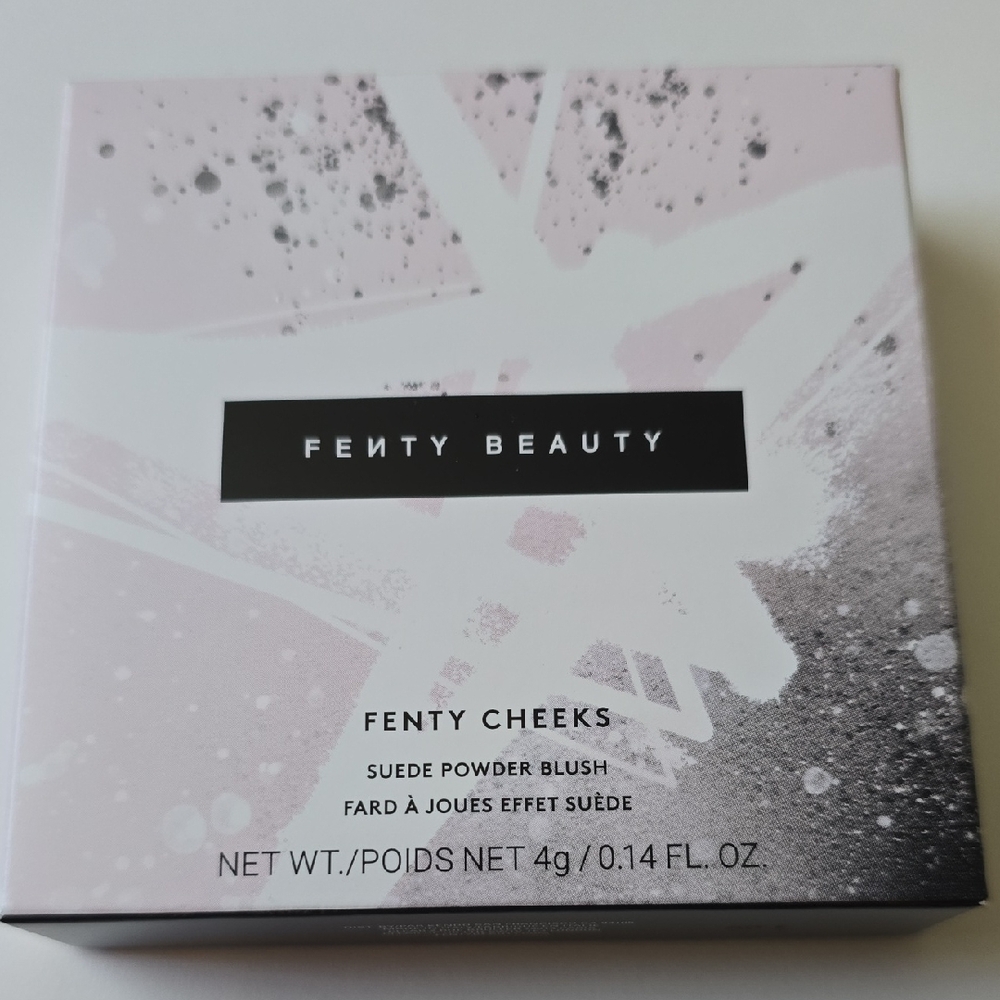 Fenty Beauty Fenty Cheeks Suede Powder Blush in Petal Poppin'